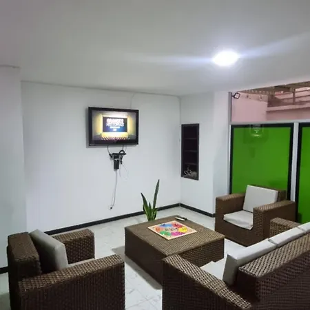 Casa Grande En El Centro De La Cuidad Apartment Medellin Exterior photo