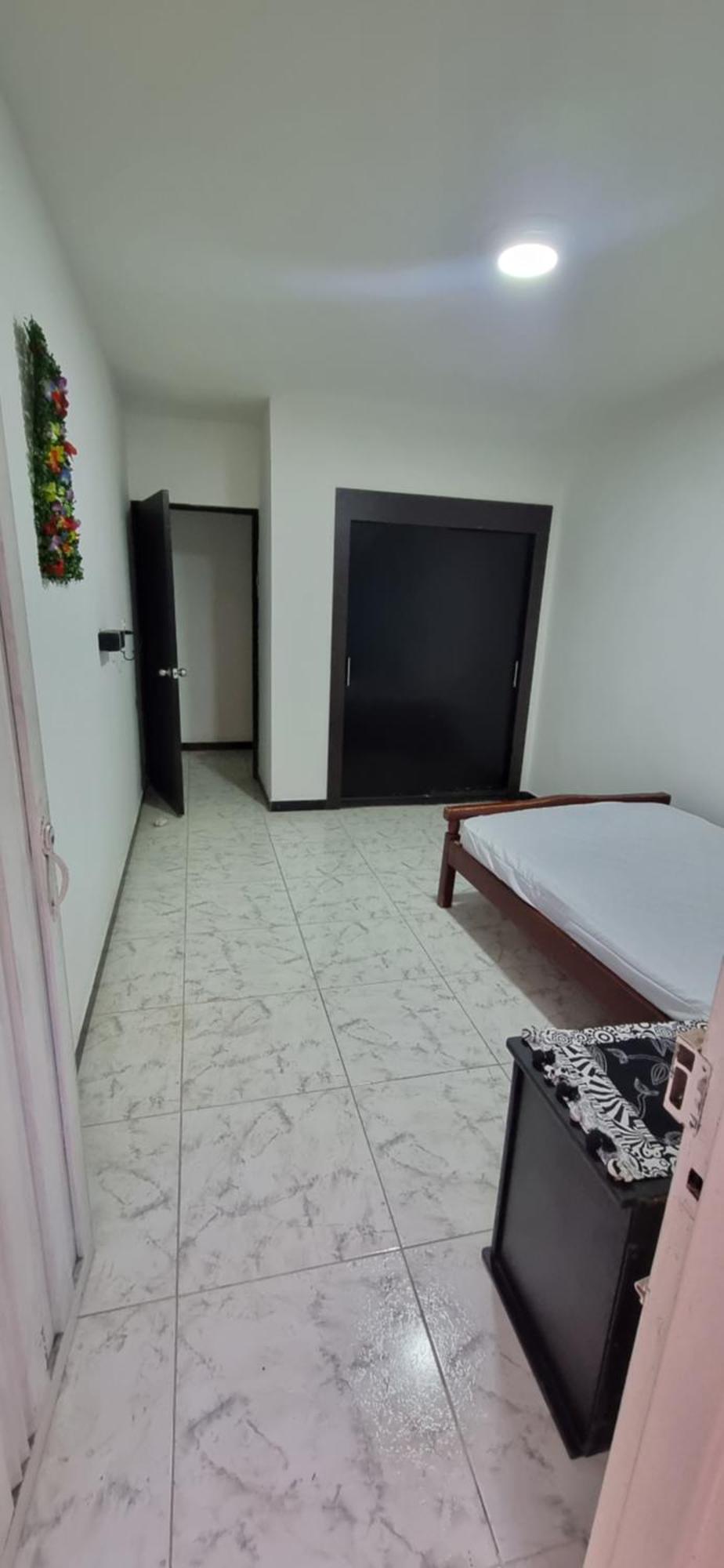 Casa Grande En El Centro De La Cuidad *