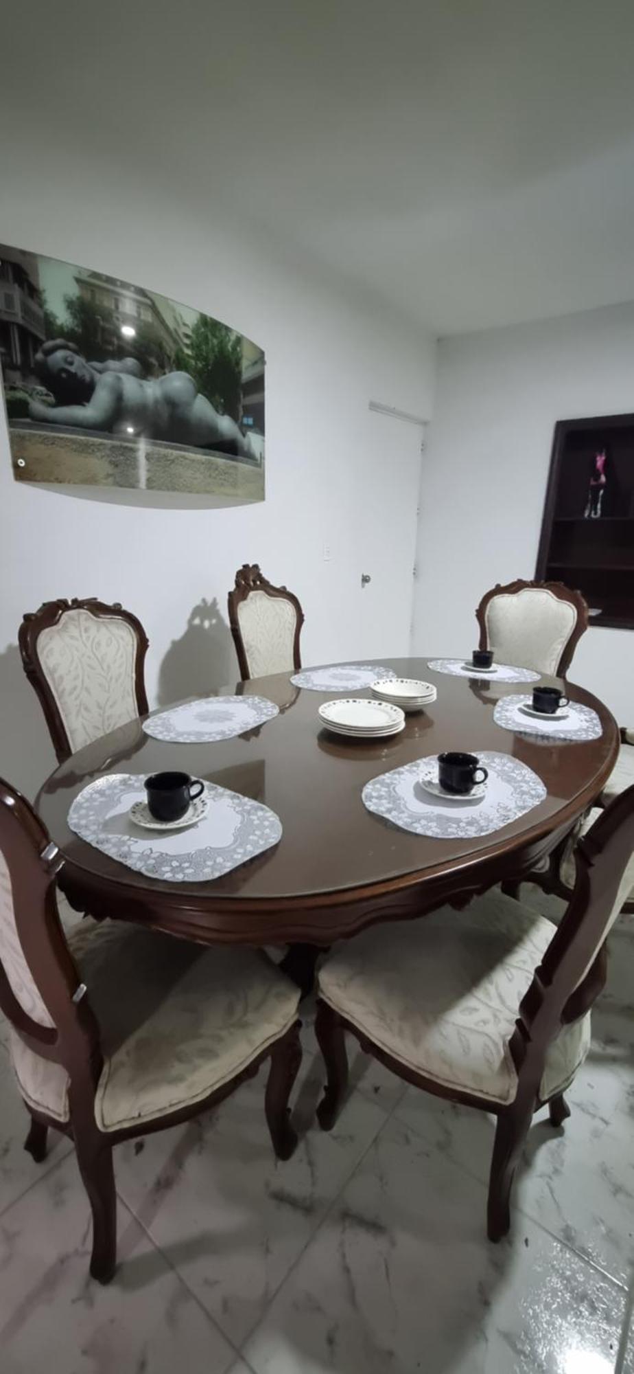 Casa Grande En El Centro De La Cuidad